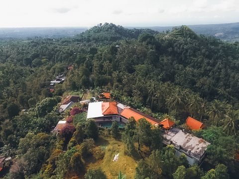 Traditional Balinese Lumbung House